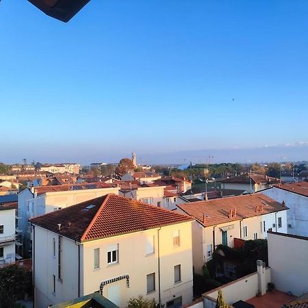 Attico A 2 Passi Dalla Stazione E Centro Storico Ravenna Ngoại thất bức ảnh